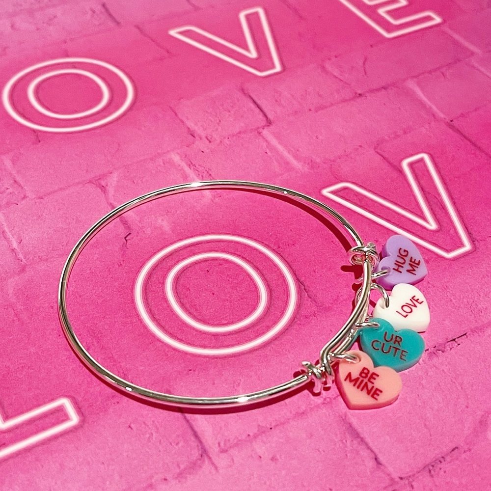 Conversation heart bangle